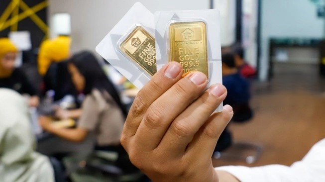 16037-emas-antam-ilustrasi-antam-harga-emas-antam